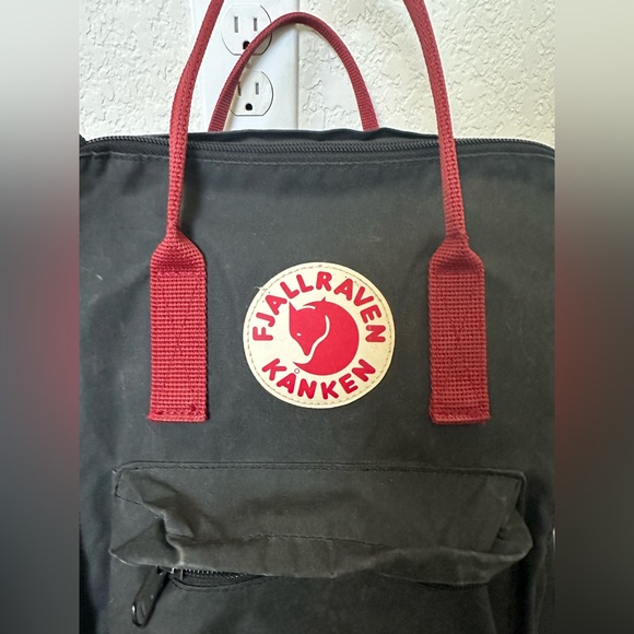 Fjällräven Kånken Backpack 13 Inch Laptop Travel Backpack - Picture 6 of 10